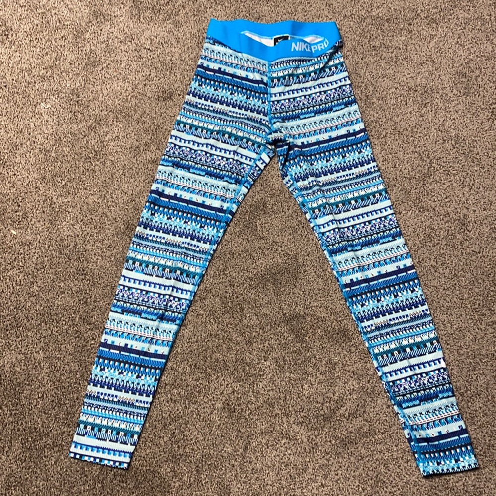 Nike pro leggings
